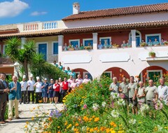 Otel St Georges Bay Country Club (Acharavi, Yunanistan)