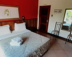 Guesthouse Hotel Casa Encantada (Penedo, Brazil)