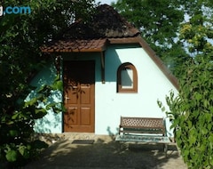 Hele huset/lejligheden Gemutliche Weinpinze 70m2 Mit Free Wifi Und Poolbenutzung (Somogygeszti, Ungarn)
