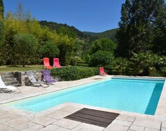 Cijela kuća/apartman Cosy Holiday Home In Ardèche With Swimming Pool (Lalevade-d'Ardèche, Francuska)