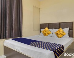 Khách sạn Spot On 81531 Bhargav Residence (Hyderabad, Ấn Độ)