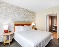 Hotel Home2 Suites By Hilton Carlsbad (Carlsbad, EE. UU.)