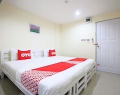 Hotel Oyo 1133 Bed & Bus (Pathumthani, Thailand)