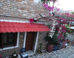 Khách sạn Zoes Place (Ios - Chora, Hy Lạp)