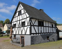 Cijela kuća/apartman Quiet And Comfortable 4-Star Apartment In The Unesco Geopark Vulkaneifel (Immerath, Njemačka)
