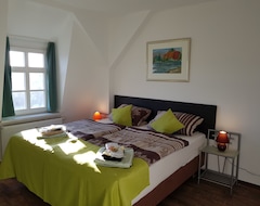 Cijela kuća/apartman Quiet Apartment With A View (Reichenbach, Njemačka)
