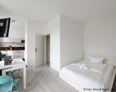 Koko talo/asunto City Park Apartment 21 (Leipzig, Saksa)