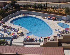 Cijela kuća/apartman 2 Bedroom Apartment, Few Minutes From Beautiful Beaches, Enjoy Algarve Sun (Portimao, Portugal)