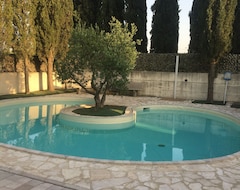 Toàn bộ căn nhà/căn hộ Residences In Villa With Swimming Pool - 3 Rooms - 2 Bathrooms - 6/9 Beds - Wifi (Chieuti, Ý)
