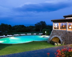 Khách sạn Due Lune Puntaldia Resort & Golf (San Teodoro, Ý)