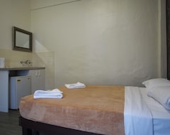Bed & Breakfast Central Private Hotel (Sydney, Australia)