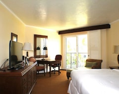 Hotel Amazing Ocean View And Beach Resort Room (Lihue, Sjedinjene Američke Države)