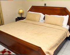 Comfortable Royal City Hotel Suite (Tema, Ghana)
