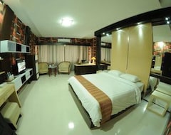 Hotel Swarna Dwipa (Palembang, Indonezija)