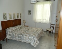 Casa/apartamento entero Villa Surrounded By Greenery At 300 Meters From The Sea (Rosignano Marittimo, Italia)