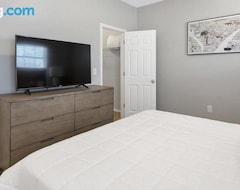 Koko talo/asunto Landing - Modern Apartment With Amazing Amenities (id8622x86) (Collierville, Amerikan Yhdysvallat)