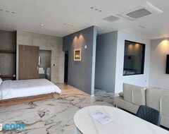 Hotelli Suite Stay Yeosu (Yeosu, Etelä-Korea)