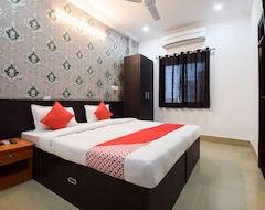 OYO 28143 Hotel Abhinam (Udaipur, Hindistan)
