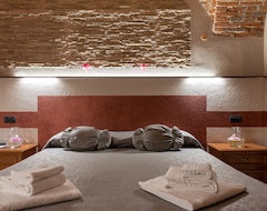 Bed & Breakfast Villa Mery (Casale Monferrato, Italija)
