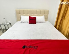 Otel RedDoorz at Ring Road II Area Manado (Manado, Endonezya)