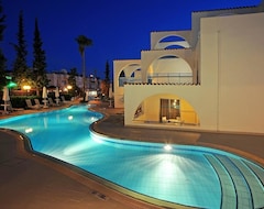 فندق بيتروسانا هوتل أبارتمنتس (أيا نابا, قبرص)