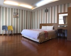 Otel Peach Villa (Nantou City, Tayvan)