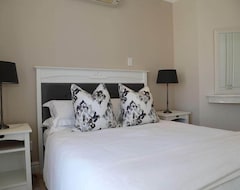 Khách sạn 704 Oyster Rock (Durban, Nam Phi)