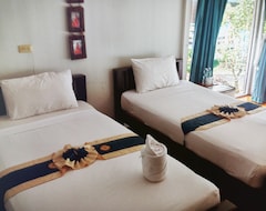 Hotel Weekender Villa Beach Resort (Lamai Beach, Thailand)