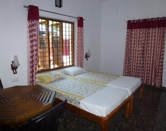 Hotel South Canal Holidays (Alappuzha, India)