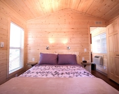 Hotelli Morgan Hill Camping Resort Cottage 3 (Morgan Hill, Amerikan Yhdysvallat)