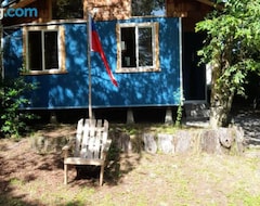 Entire House / Apartment Cabana Don Humbert (Lago Ranco, Chile)