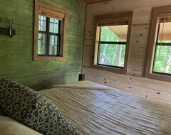 Casa/apartamento entero Little Cabin On The Little Mulberry Creek (Oark, EE. UU.)