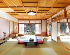 Khách sạn Manten No Tsujinoya (Komatsu, Nhật Bản)