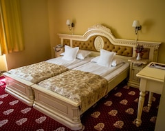 Hotel Astoria (Satu Mare, Romania)