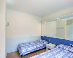 Toàn bộ căn nhà/căn hộ Vacation Home Sand (gdo107) In Grado - 5 Persons, 2 Bedrooms (Sagrado, Ý)