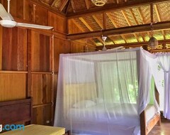 Hotel Rambai Tree Jungle Lodges (Gili Lawang, Indonesia)