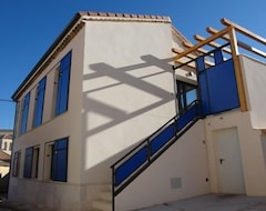 Hele huset/lejligheden House With Jacuzzi In The Ribera De Duero For 2 People (Olmos de Peñafiel, Spanien)