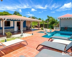 Koko talo/asunto Villa Bwa Kanpech' (Le Vauclin, Antilles Française)