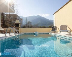 Toàn bộ căn nhà/căn hộ Diamandi Villa, Pool & Barbeque (Chrissi Ammoudia, Hy Lạp)