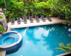 YAKA Hotel (Pattaya, Thailand)