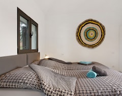 Tüm Ev/Apart Daire Holiday Home Casa Do Vinho With Sea View, Private Terrace And Wi-fi (Porto Santo, Portekiz)