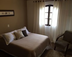Entire House / Apartment Cozy Home And Ample Space For Your Family (Brasópolis, Brazil)