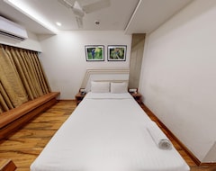 Khách sạn Sky Suites By Monarch (Navi Mumbai, Ấn Độ)
