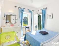 Hotel Villa Con Discesa A Mare Privata (Ischia, Italija)