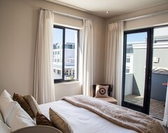 Otel Marine Square Luxury Suites (Hermanus, Güney Afrika)