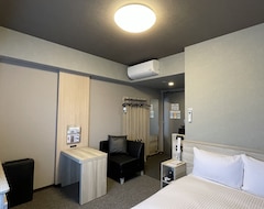 Khách sạn Hotel Route-Inn Nagaoka Ekimae (Nagaoka, Nhật Bản)