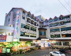 Hotel Benikea Qingdao Lava Hot Springs (Gyeongsan, South Korea)