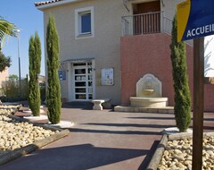 Khách sạn Residence Odalys Le Mas Des Vignes (Calvisson, Pháp)