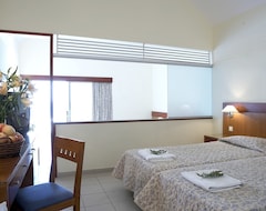 Hotelli Hotel Avra Beach Resort (Ixia, Kreikka)