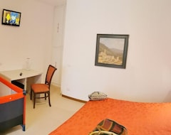 Hotel San Rufino (Assisi, İtalya)